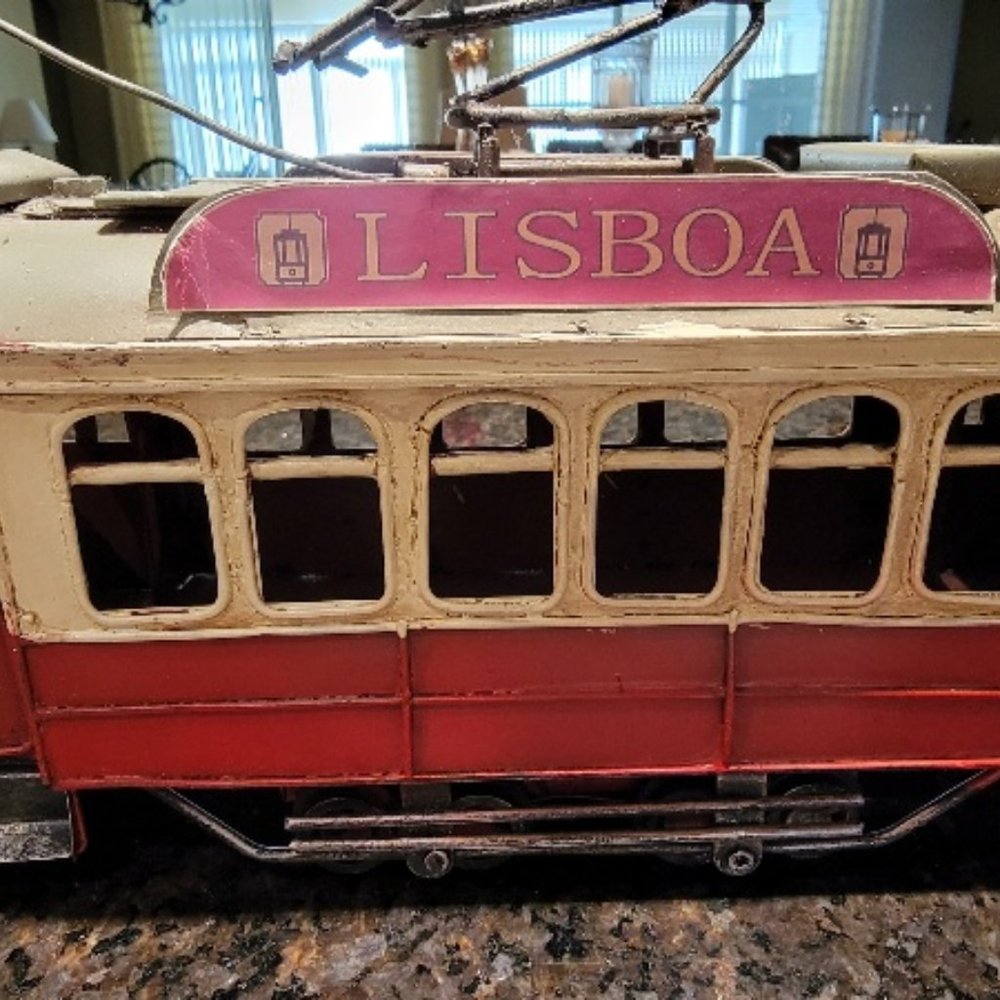 Vintage 1960's sheet metal Lisboa Lisbon Trolley Streetcar Retro Scale  Red